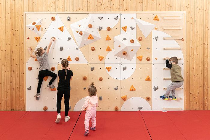 Čiužinys laipiojimo sienelei Blockids10 - viešosioms erdvėms
